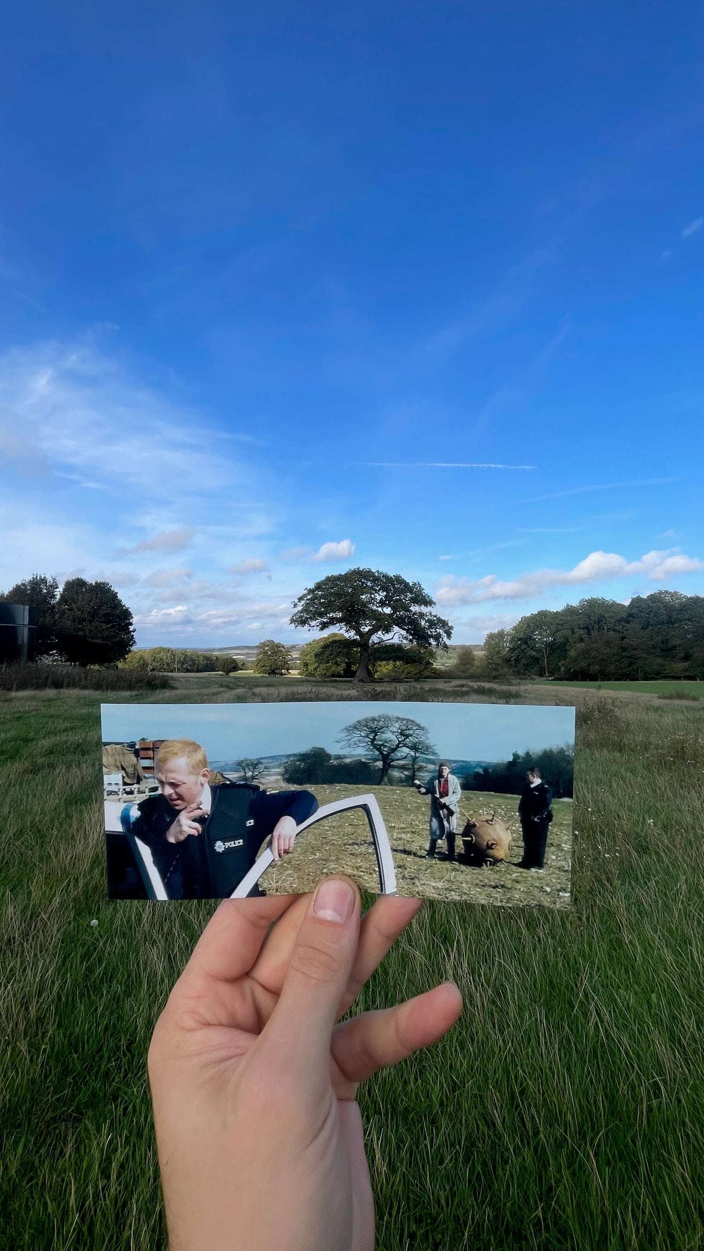 Arthur Webley's Farm - Hot Fuzz - Oak
